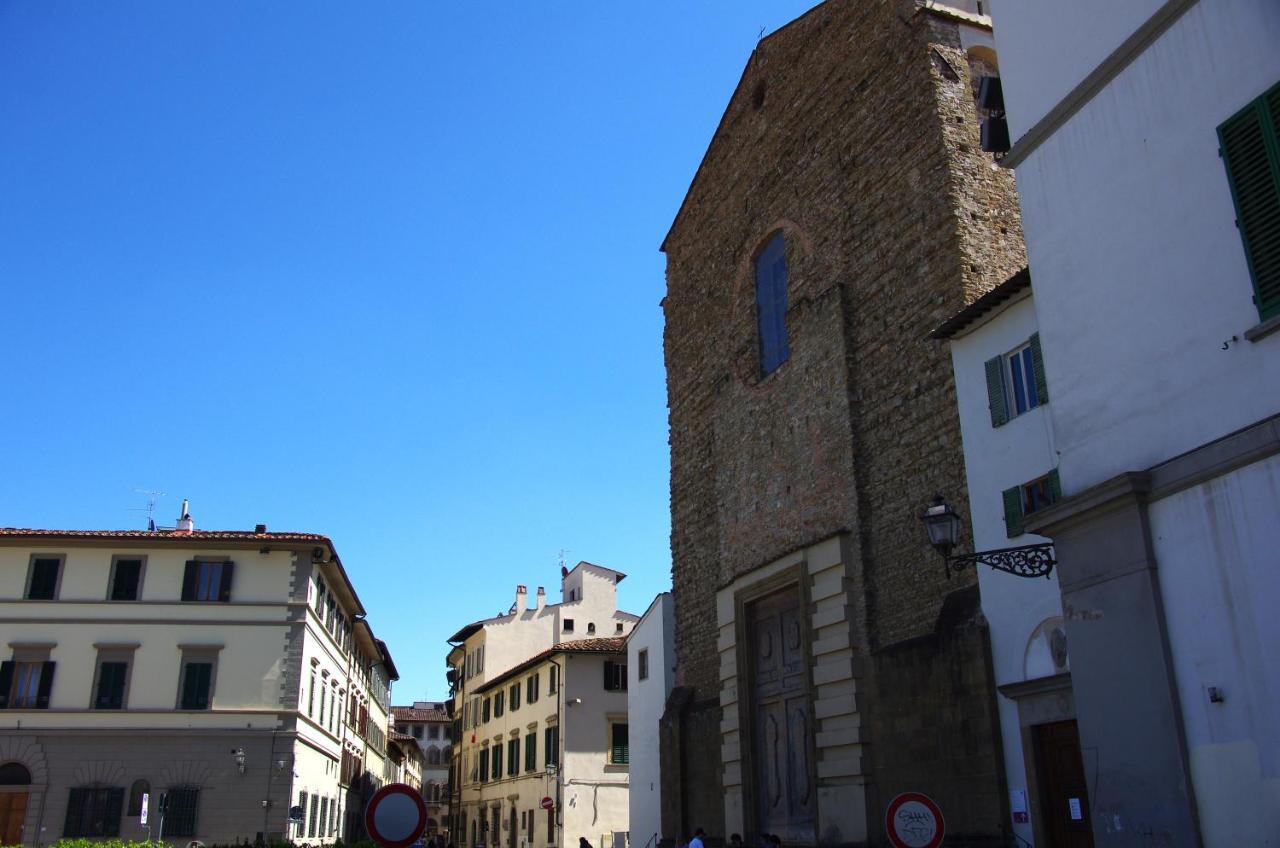 Appartamento Centro Citta Quartiere Oltrarno Con Una Camera Da Letto Firenze Bagian luar foto