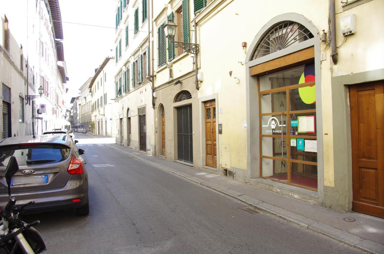 Appartamento Centro Citta Quartiere Oltrarno Con Una Camera Da Letto Firenze Bagian luar foto